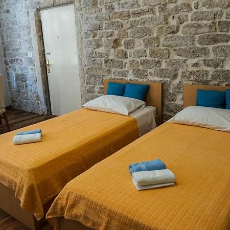 Studio Apartment In The Old City Of Sibenik Exterior photo