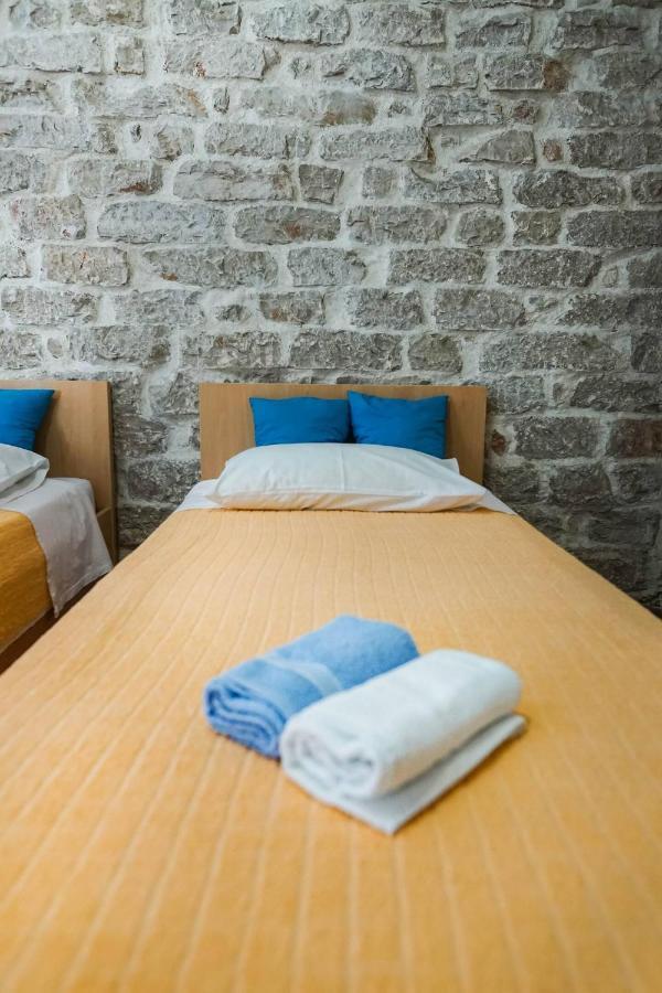 Studio Apartment In The Old City Of Sibenik Exterior photo